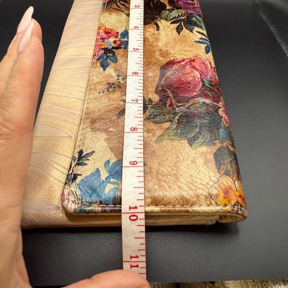 Etui London Floral CrossBody Clutch Leather Bag Detachable Strap - Picture 5 of 7